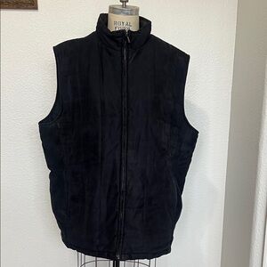 RAINFOREST Men's Dark Quilted Vest